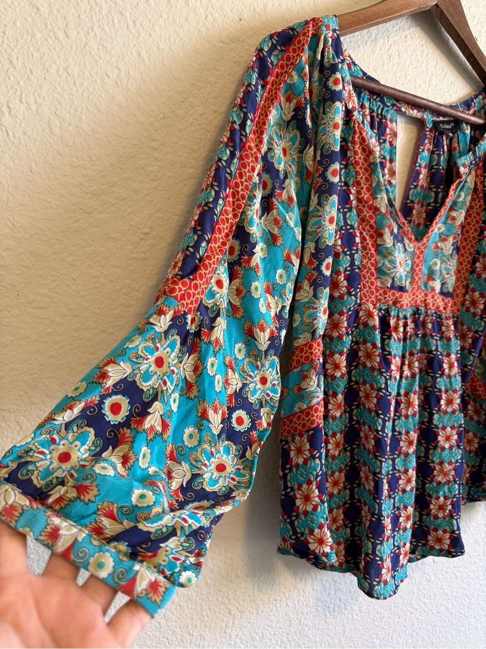 Tolani Turquoise Floral Print Silk Blouse-size M - Picture 4 of 10